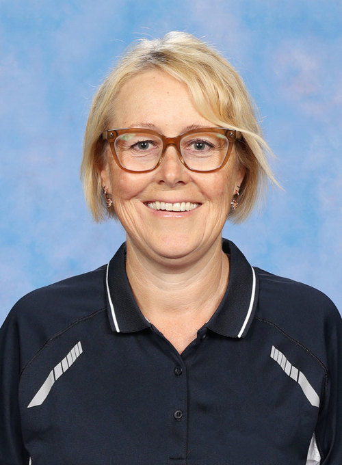 Corina Gittins (Cert III)
